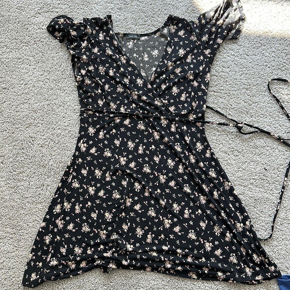 Black Floral Mini Dress Floral
